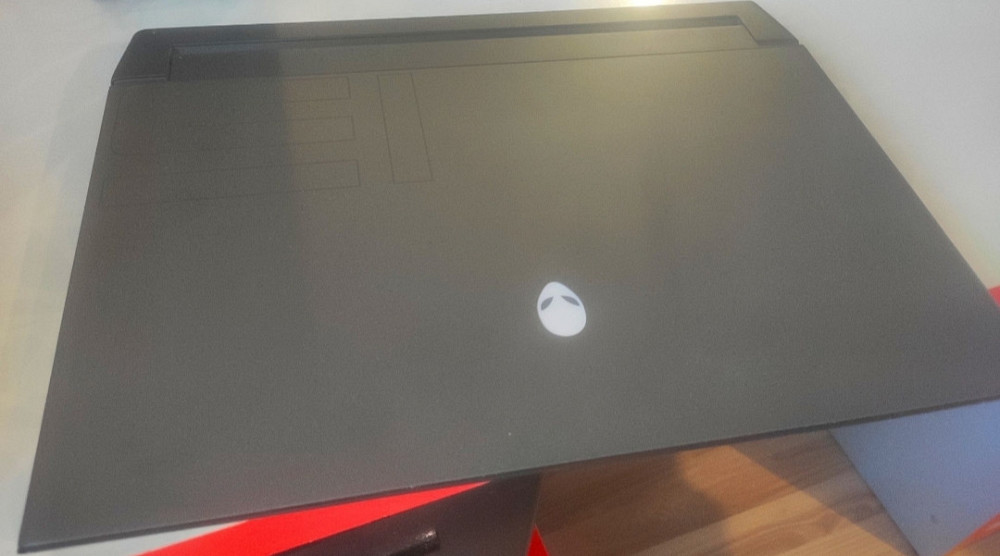 Ноутбук игровой Alienware m15 r2 1660ti. Киев - изображение 6