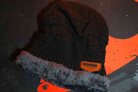 Зимова шапка з хутром Нова Київ