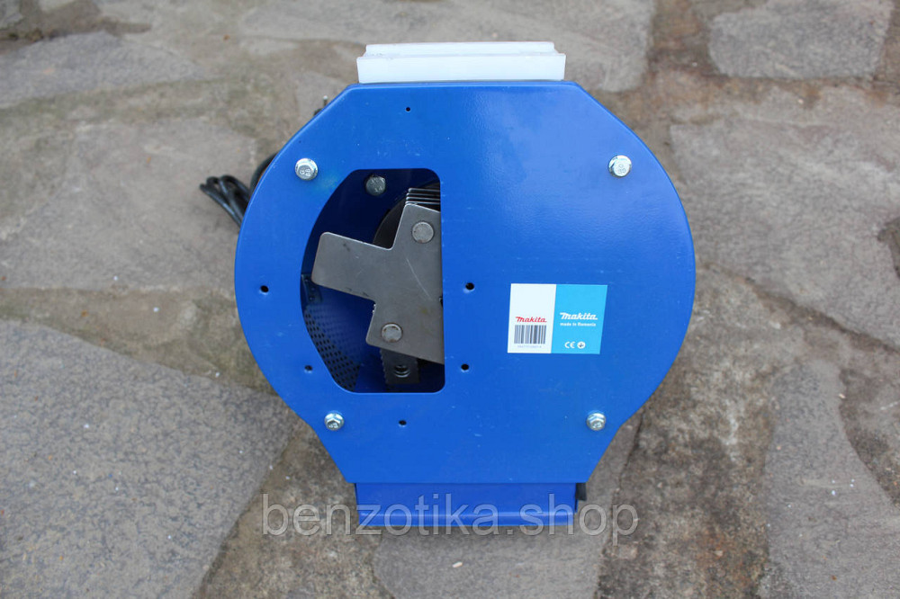 Зернодробілка-корморізка Makita EFS 4200 Київ - фото 2