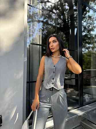 Женский брючный костюм двойка: жилет и брюки турецкая костюмка Одесса