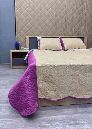 Покривало стьобане з наволочками Expo Trade листя 220x220 (+-10 см) бежевий з пурпуровим (85-147) Київ