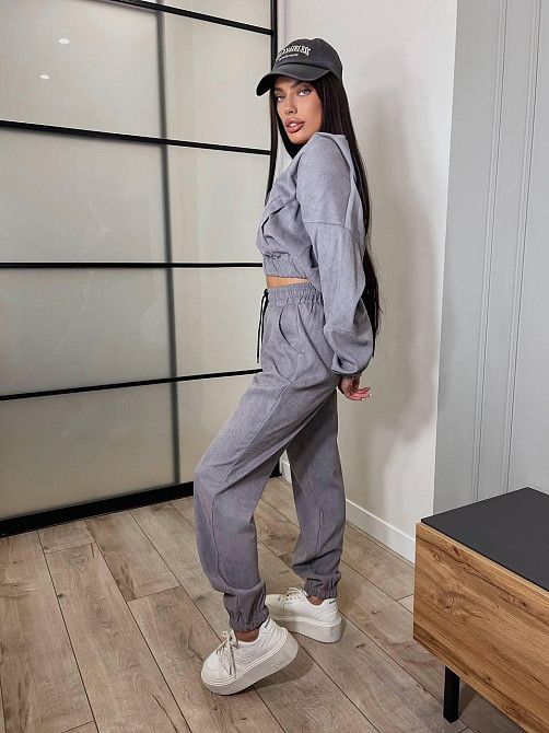Женский прогулочный спортивный костюм двойка: кофта и штаны микровельвет Серый, 46/48 Одесса - изображение 5