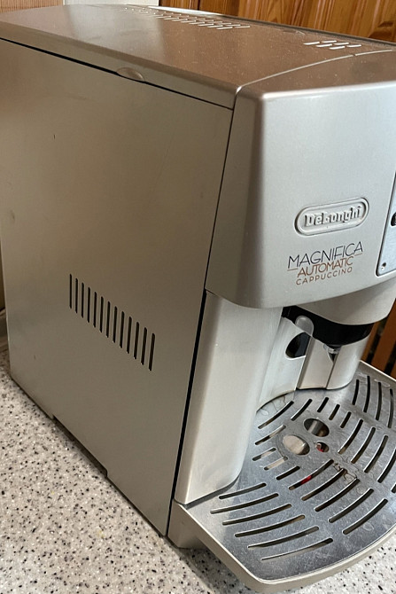 Кавомашина Delonghi ESAM 3500. Київ - фото 2