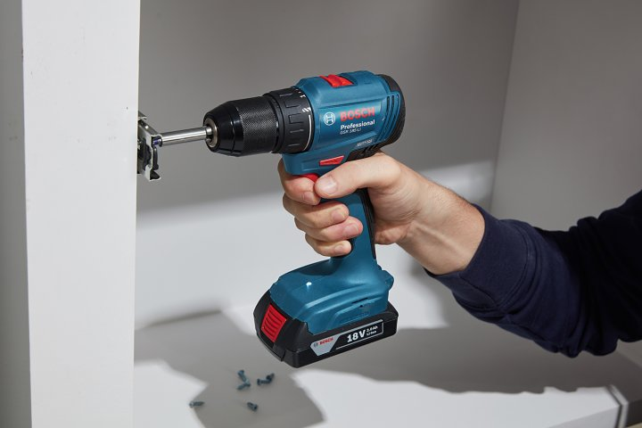 Акумуляторний безщітковий дриль-шурупокрут Bosch GSR 185-LI Professional : 2 АКБ 18V 2.0Ah + З/П, 1900 об/хв, вага 1.3 кг  у кейсі Київ - фото 19