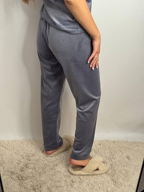 Піжама-комплект (футболка+шорти+штани) з плюшевого велюру Сірий M Харків - фото 8