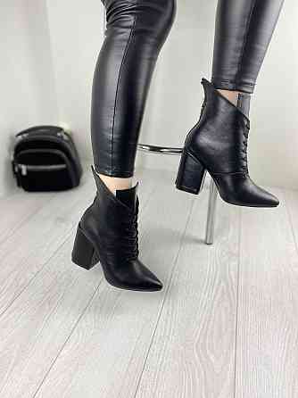 Жіночі черевики TWO STEPS чорні натуральна шкіра каблук 9.5см 37р. (2738) Коломыя