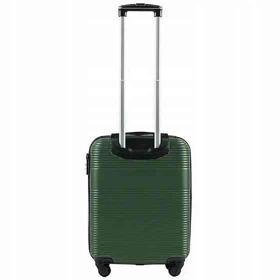 Валіза пластикова WINGS 5398 мікро 52 см темно-зелена Київ