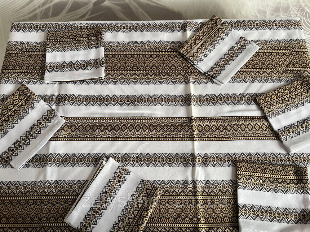 Вышитая скатерть с салфетками на подарок Киев - изображение 6