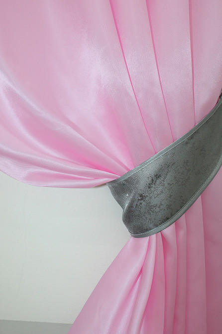 Кухонні штори VR-Textil № 073к з ламбрекеном і підхватами рожевий із графітовим 290х170 см (52-0208) Київ - фото 3