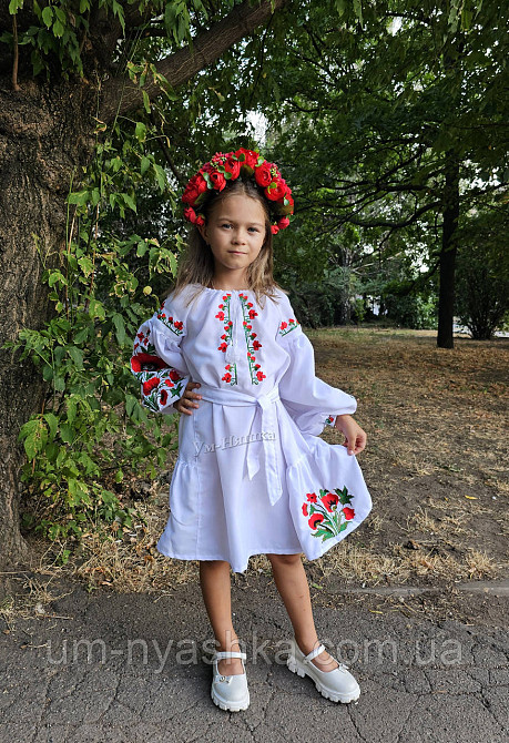 Платье вышиванка бело-красное с маками для девочки Кривой Рог - изображение 2