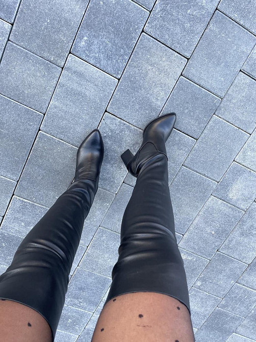 LIRIO Ботфорти жіночі LIRIO чорні натуральна шкіра висота 52см обхват в гомілки 32+34см каблук Коломия - фото 2