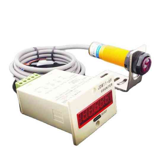 Цифровой счетчик 220В с фотодатчиком для автоматического учета Киев