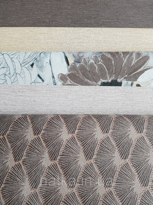 Шпалери вінілові Decoprint Breeze 0.53х10 м геометрія смужки віяло коричневі, золотисті на світло-коричневому Київ - фото 2