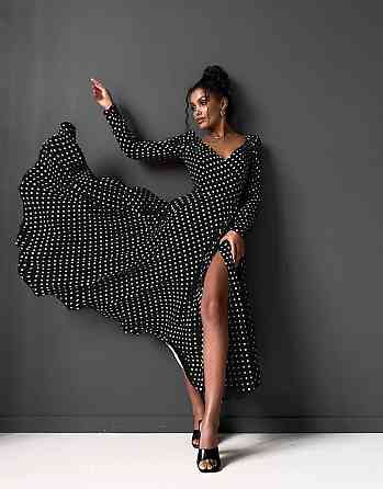 Женское стильное романтическое платье с разрезом софт Одесса