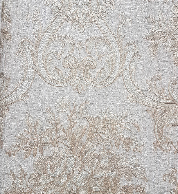 Шпалери вінілові на флізеліні AdaWall Seyyah 1.06х10 квіти в горщику вензеля структурні золотисті на кремовому Київ - фото 1