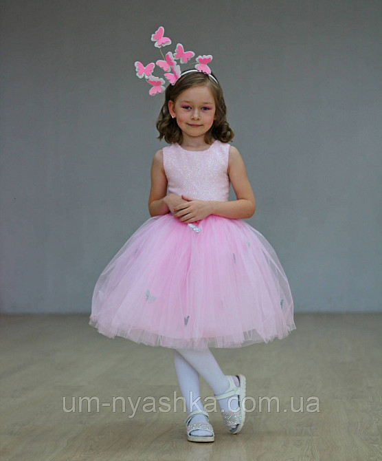 Розовое нарядное платье на девочку Детские нарядные платья с бабочками Кривой Рог - изображение 1