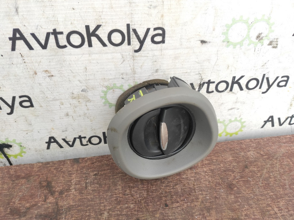 Дефлектор повітряний лівий Renault Trafic III 2014-2021 (687601310R) Ковель - изображение 1