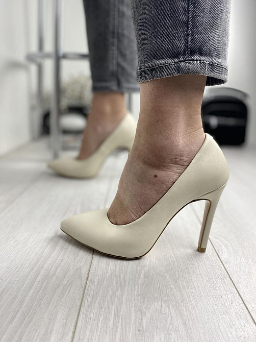 Nivelle Туфлі жіночі NIVELLE бежеві натуральна шкіра каблук 11 см 36р. 39р. (1740/10502-10512) Коломыя - изображение 1