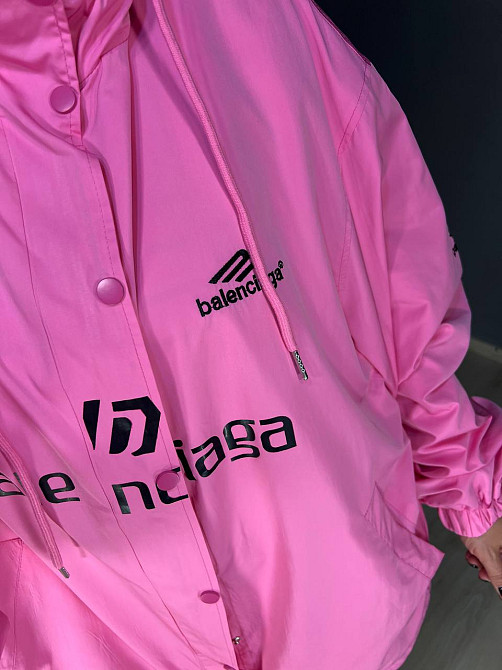 Куртка женская Lady Yep 9096 ветровка оверсайз удлиненная с капюшоном и надписями, розовый, one size Киев - изображение 9