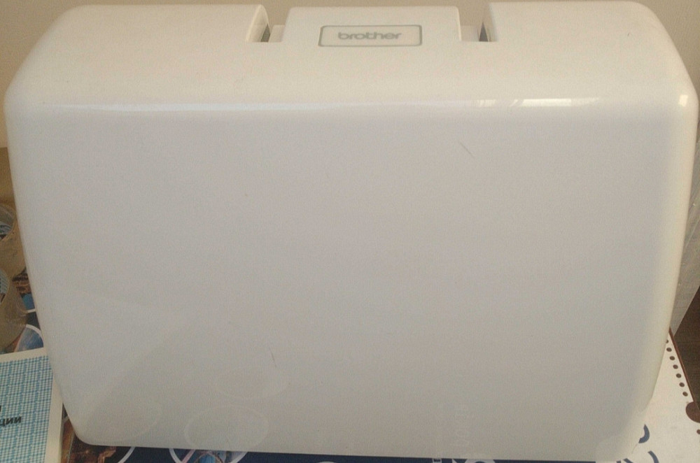 Швейна машинка ELEKTA Київ - фото 1