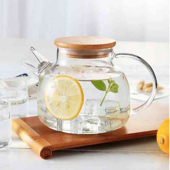 Заварочный стекляный чайник с металлическим ситом 600 мл Винница