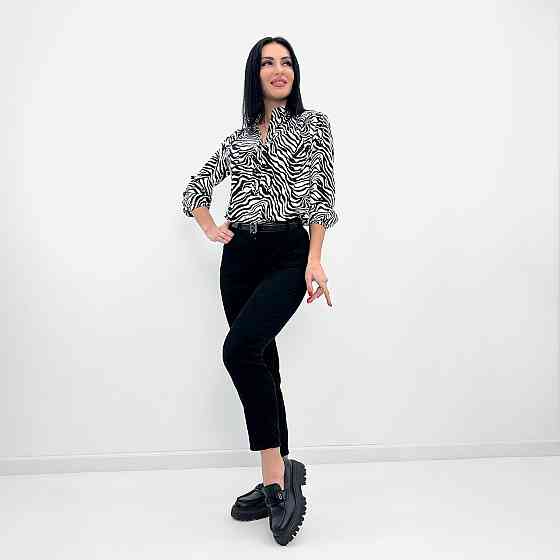 Жіноча блуза з принтом "Desert" оптом | Норма і батал | Розпродаж моделі Білий, 42-44 Київ