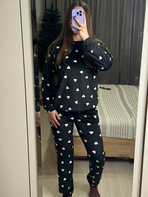 Женский уютный домашний костюм двойка с сердечками турецкий плюш-велюр Черный, 50/52 Одесса - изображение 1