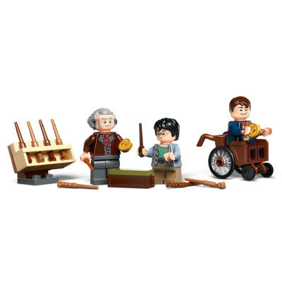 Конструктор LEGO Harry Potter Крамниці Олівандера й мантій від Мадам Малкін (76439) Вінниця - фото 12