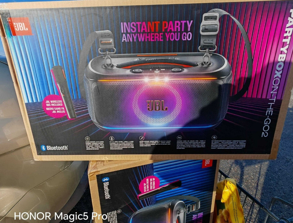 Колонка JBL Partybox On-The-Go 2 колонки для вечірок + мікрофон. Харків - фото 1