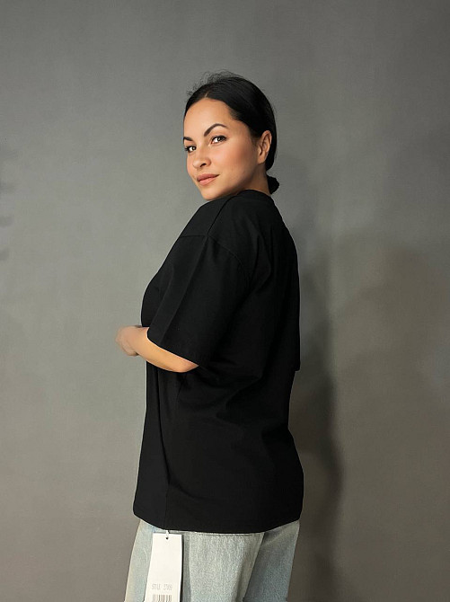 Футболка женская A-N 27009 оверсайз с вырезом в форме сердца с камнями, черный, one size Киев - изображение 15