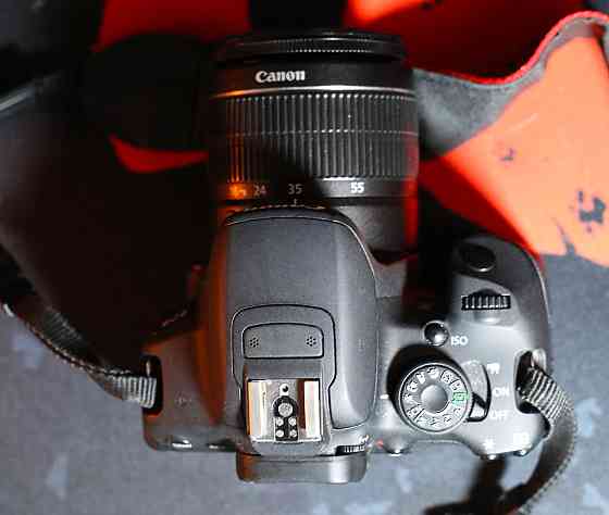 Професійний фотоапарат Canon EOS 700D Дзеркалка. Повний комплект. Київ