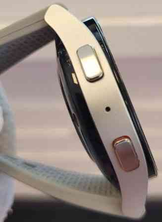 Смарт -Часы Samsung Galaxy Watch 5 40mm. Киев