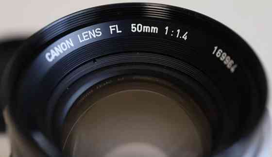 Об'єктив: CANON 50/1.4 FL FD+ адаптер. Київ