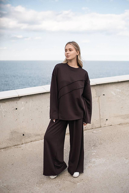 Женский стильный оверсайз костюм двойка: кофта и штаны турецкая трехнить петля пенье Одесса - изображение 9
