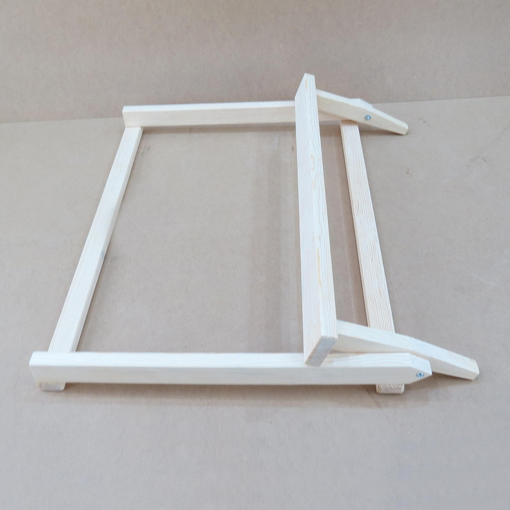 Напольная стойка для гитар 