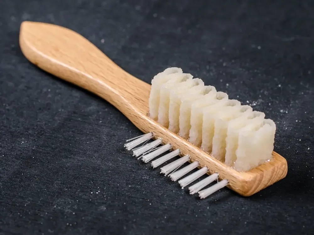 Щетка для чистки замши и нубука Черновцы - изображение 1