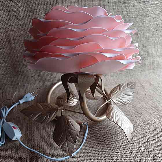 Світильник-нічник "Пудрова троянда Дніпро