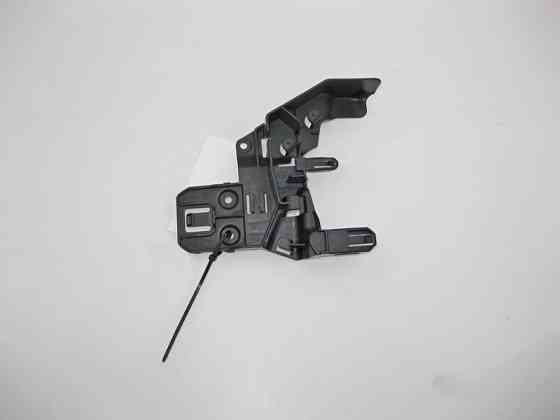 Mercedes-Benz  A2137230100 Кронштейн замка передніх лівих дверей E-Class W213 Одеса