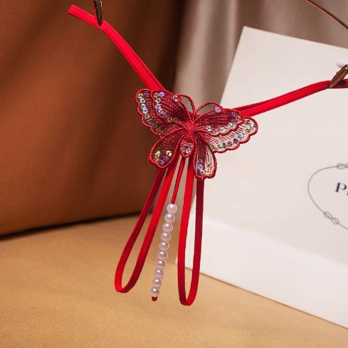 Еротичні червоні трусики жіночі з розрізом і перлами - розмір універсальний (на резинці) Київ - фото 1