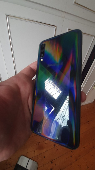 Задняя крышка аккумуляторной батареи для Samsung A-40 Киев - изображение 2