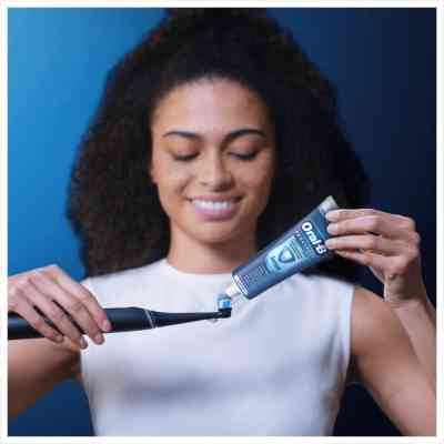 Зубная паста Oral-B Pro-Expert Здоровое отбеливание 75 мл (8700216106788) Винница