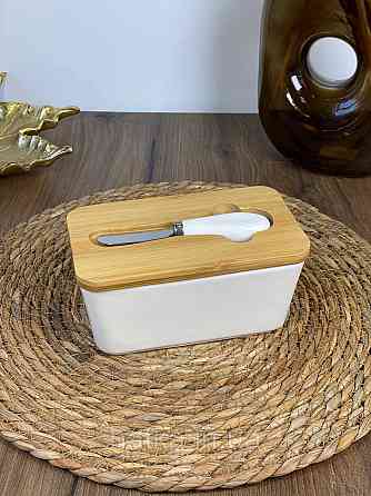 Сирниця керамічна з дерев'яною кришкою й ножем "White 1" 17*10.5*8 см Київ