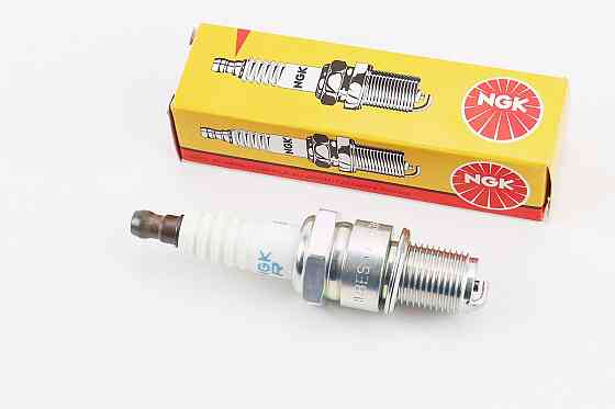 Свічка 2Т BR8ES - M14 L18 Київ