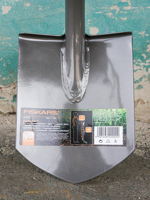 Лопата Штикова для саду Fiskars "Ergonomic" (1001568/131410/1025374) Сталь Нововолинськ - фото 4