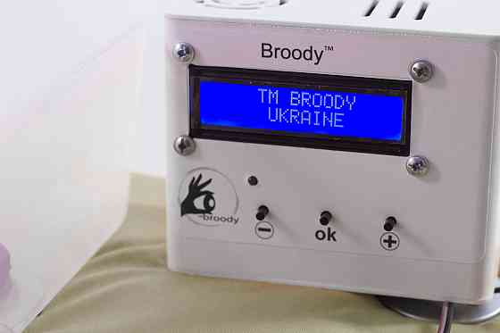 Інкубатор автоматичний для яєць Micro Battery 50 V02 з регулятором вологості та можливістю резервног Борисполь