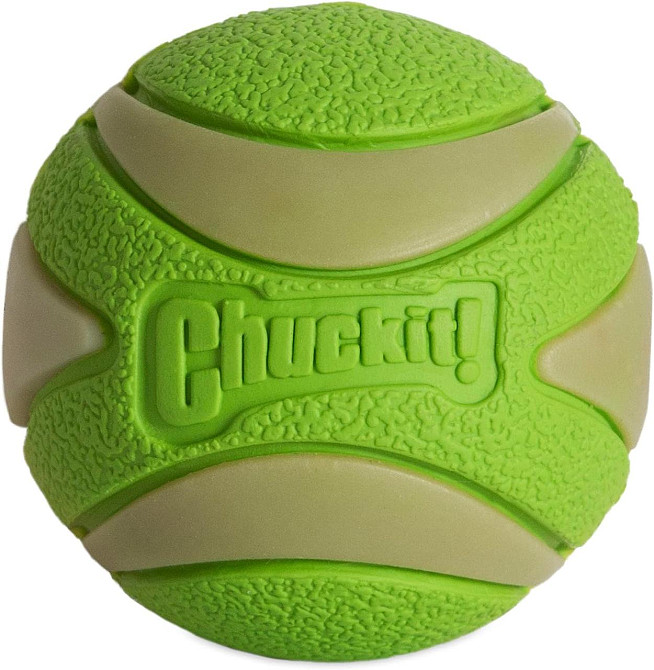 Мячик для собак Chuckit Max Glow Ultra Squeaker игрушка с пискавкой и сияющими вставками в темноте, размер М Винница - изображение 3