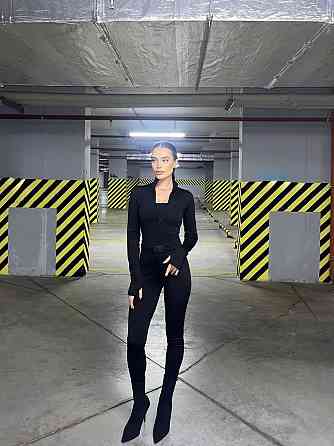 Женский стильный термо комбинезон  с поясом из плотного микродайвинга на флисе Черный, 42/44 Одесса