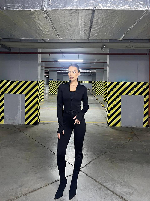 Женский стильный термо комбинезон  с поясом из плотного микродайвинга на флисе Черный, 42/44 Одесса - изображение 3