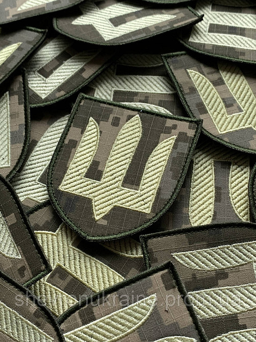 Шеврон общевоенный. Желтый трезубец на пикселе. (Форма щит. На липучке) Размер 8x7см Киев - изображение 3