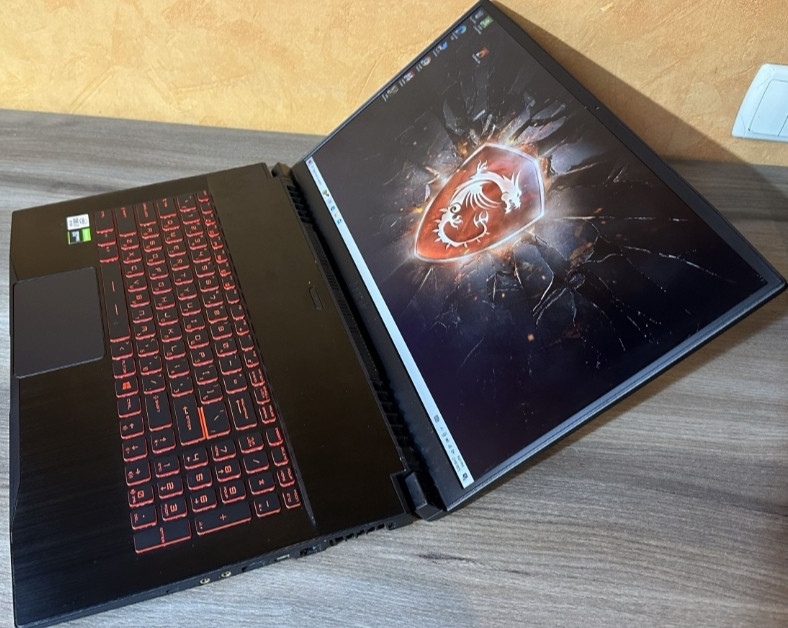 Великий ігро Ноутбук MSI GF75 (i5-10300/16D4/GTX1650/17.3" 144Hz. Київ - фото 7